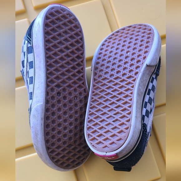 Vans Kids Black and White Sneakers Size 8 Toddler - Picture 5 of 5